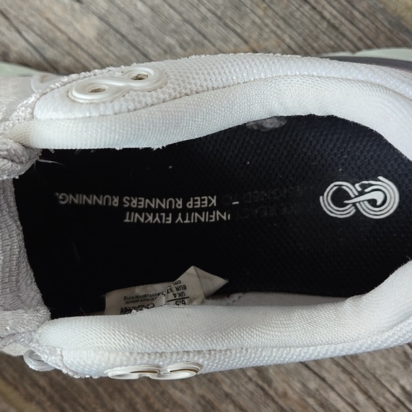 Nike React Infinity Flyknit - Picture 3 of 9